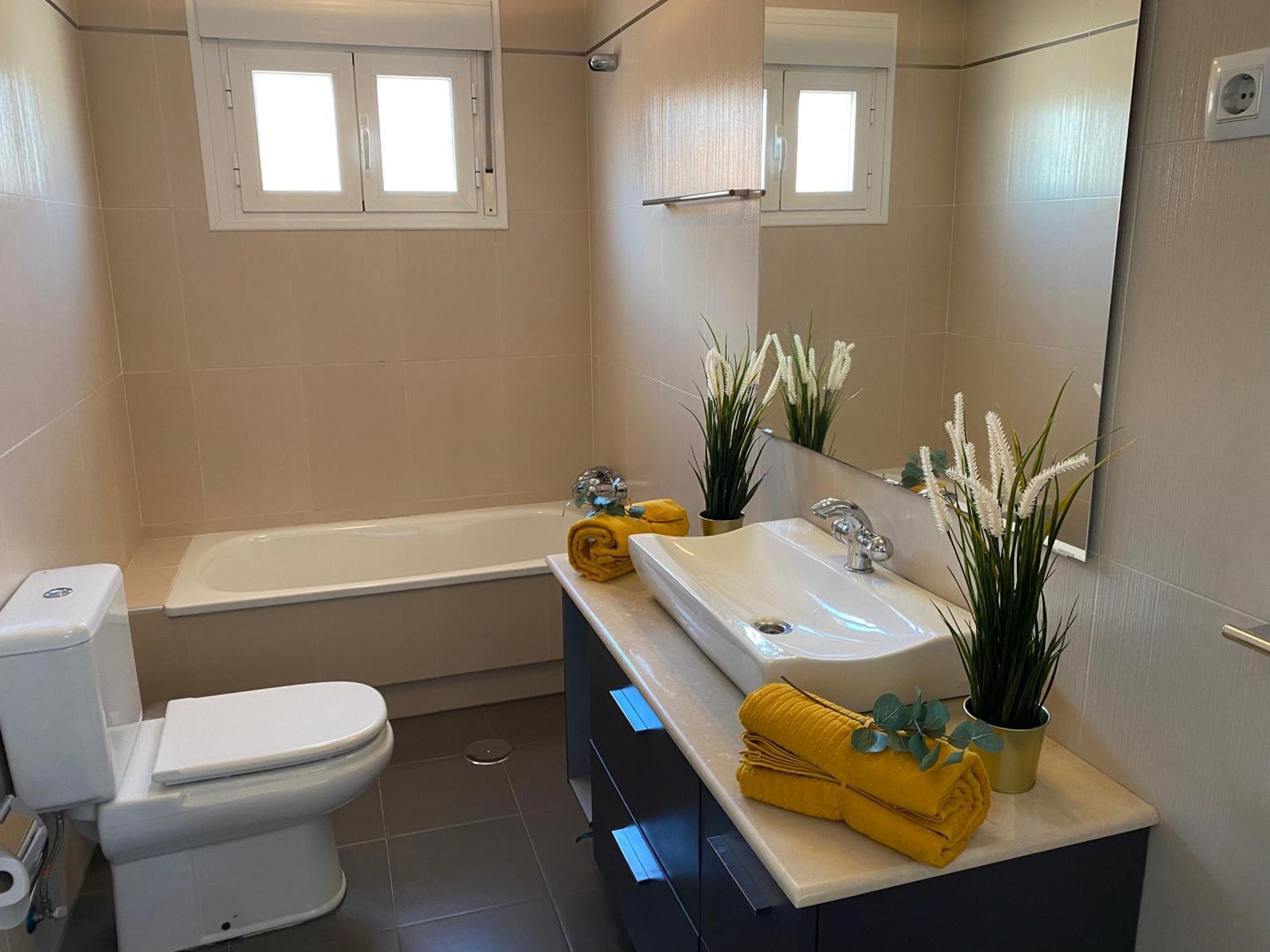 Apartamento Hevres El Capricho Málaga Exterior foto